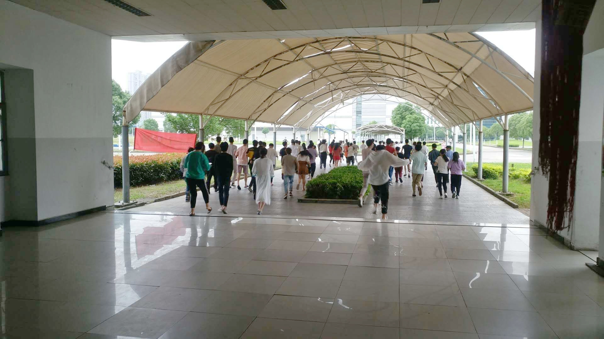 我公司配合消防维保单位进行消防演习